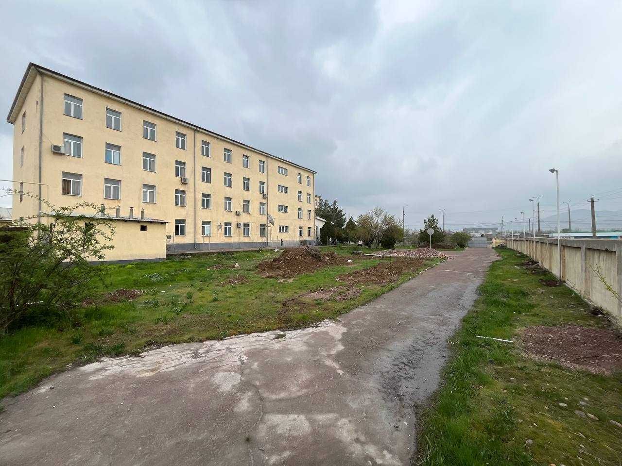 Сдается в аренду нежилое помещение Ангрен