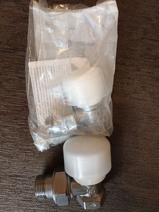 Продам вентили запорные для алюминиевых батарей