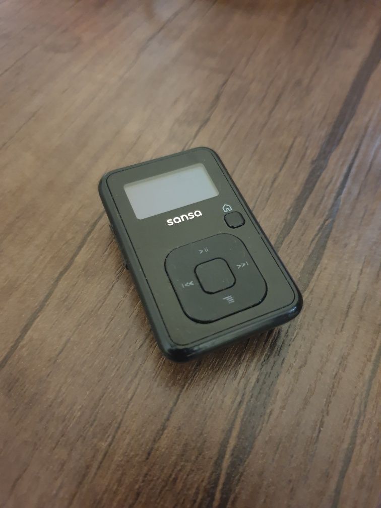 MP3-плеер SanDisk Sansa Clip+