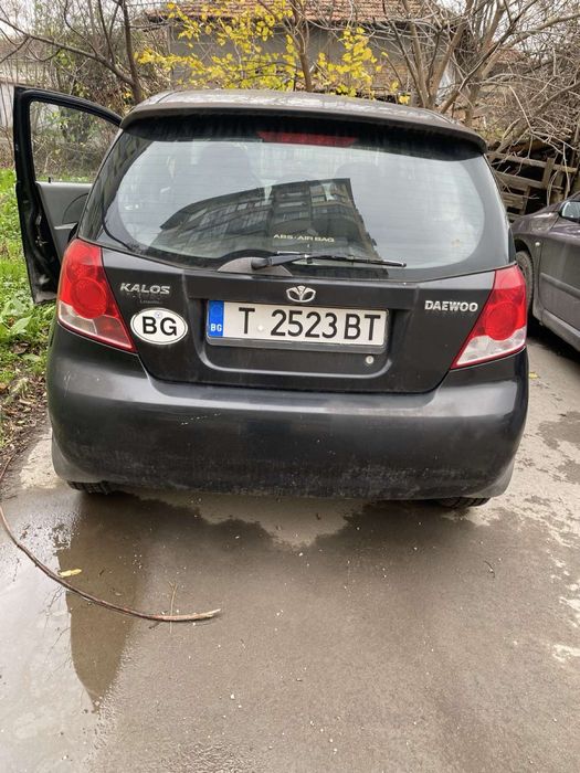 Део калос 2004 черен