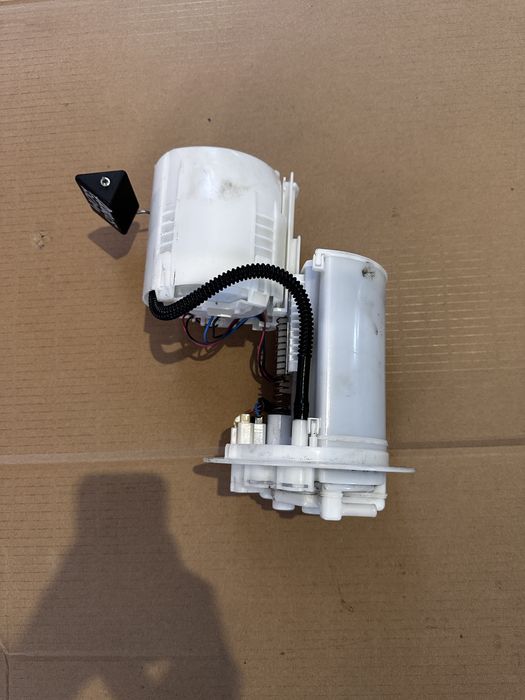 Pompa benzina Prius 3/ Auris/ Prius plus/ Lexus CT 200 1.8 Hybrid