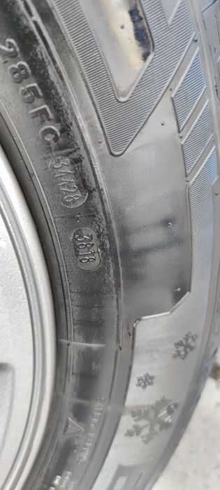 Джанти със зимни гуми 225/60/17 Хюндай