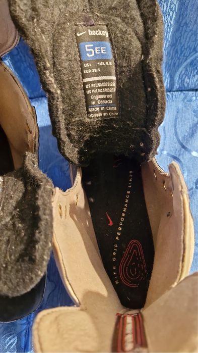 Patine hockey Nike nr 38.5 in stare buna