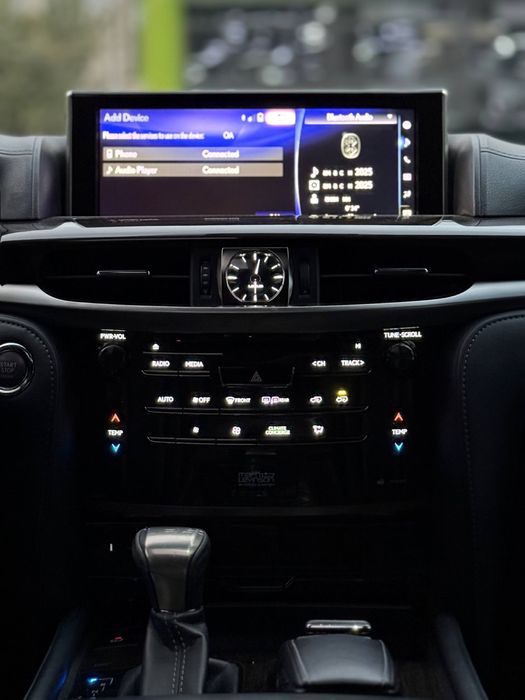 В Продаже Lexus LX 570