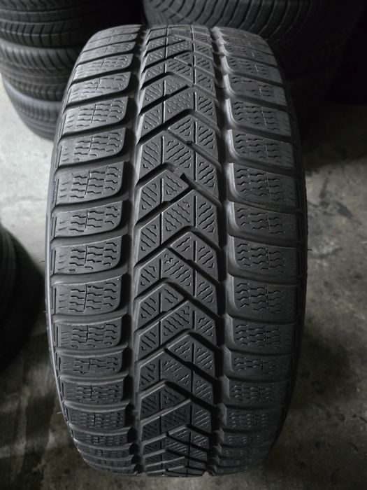 Pirelli 255/45 R19 104W MS iarnă