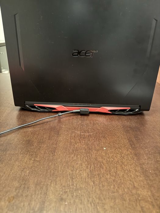 Геймърски лаптоп - Acer Nitro 5 (i7 / 16GB RAM / GTX 1650Ti)