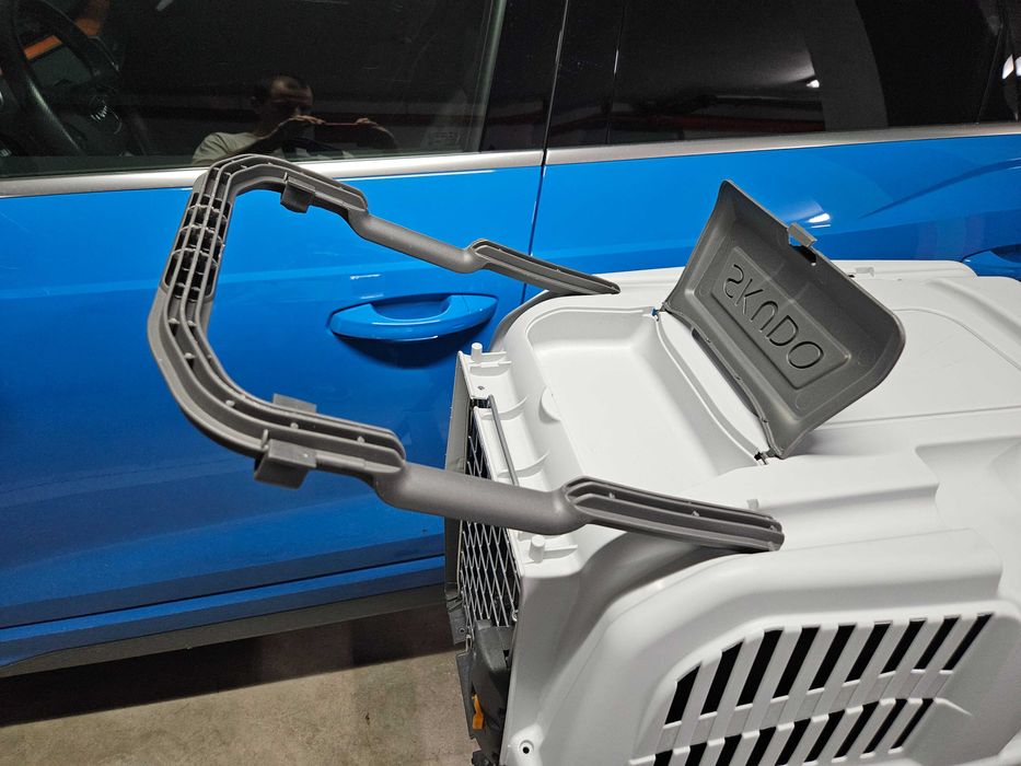 Клетка за куче/котка Skudo (за самолет)