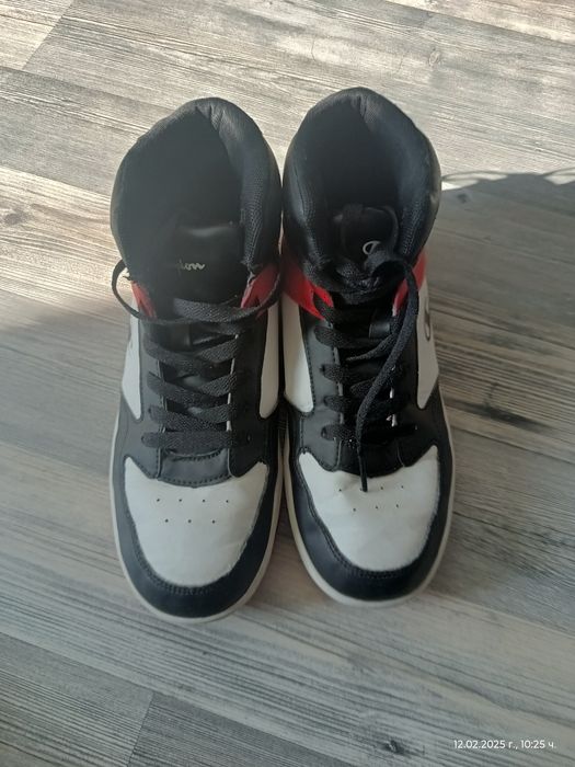 Маратонки Champion 37