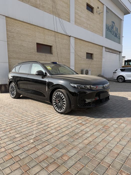 Voyah Free Plus 2026 Eng fulli Srochni sotiladi Servis Garantiya Bor