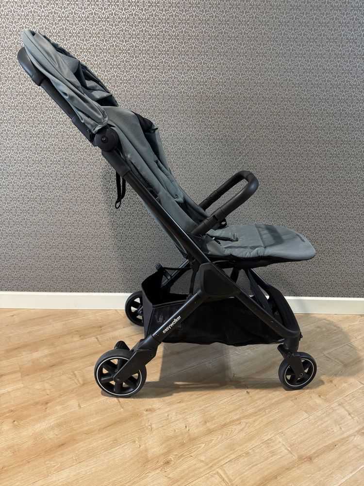 Коляска прогулочная Easywalker Jackey