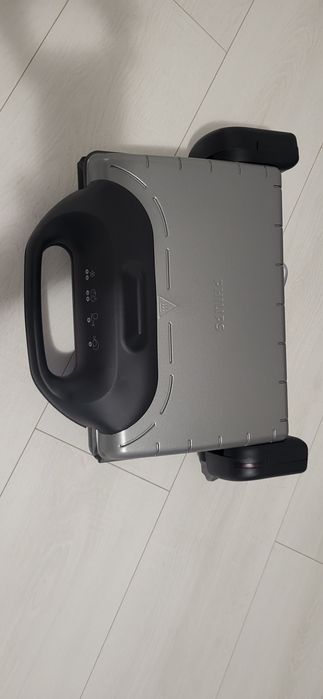 Aparat Grill Phillips model HD 4467