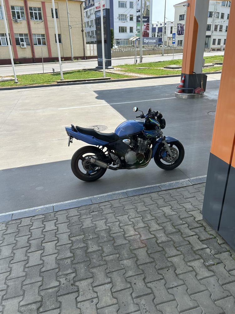 Suzuki GFS600 Bandit