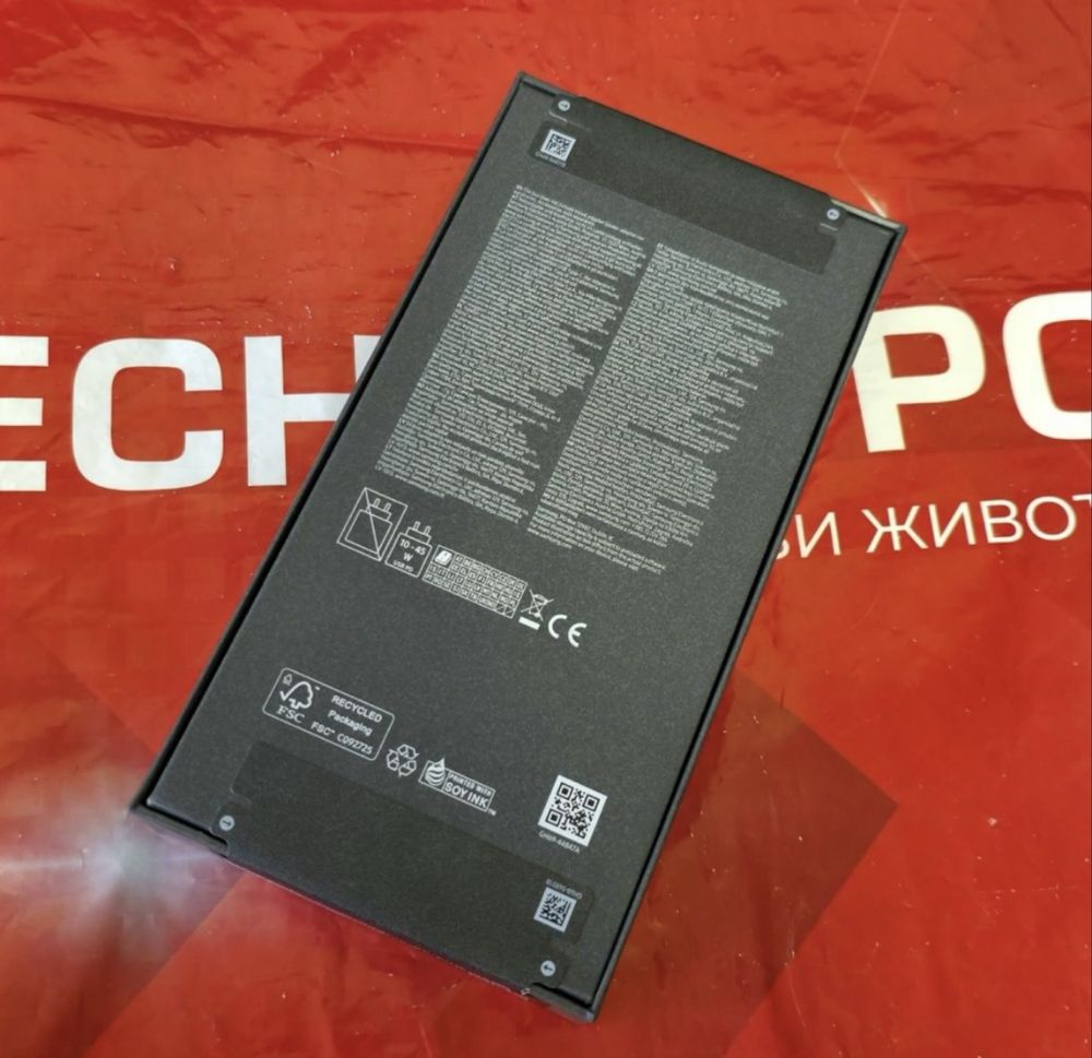 ЗАПЕЧАТАН 256GB Samsung S25 ULTRA Гаранция Технополис 2027 SilverBlue