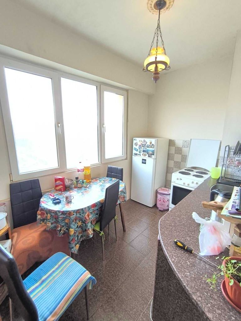 Продава се Двустаен апартамент в Перник, Изток - 57 кв.м за 1163 €/кв.м - Снимка #3
