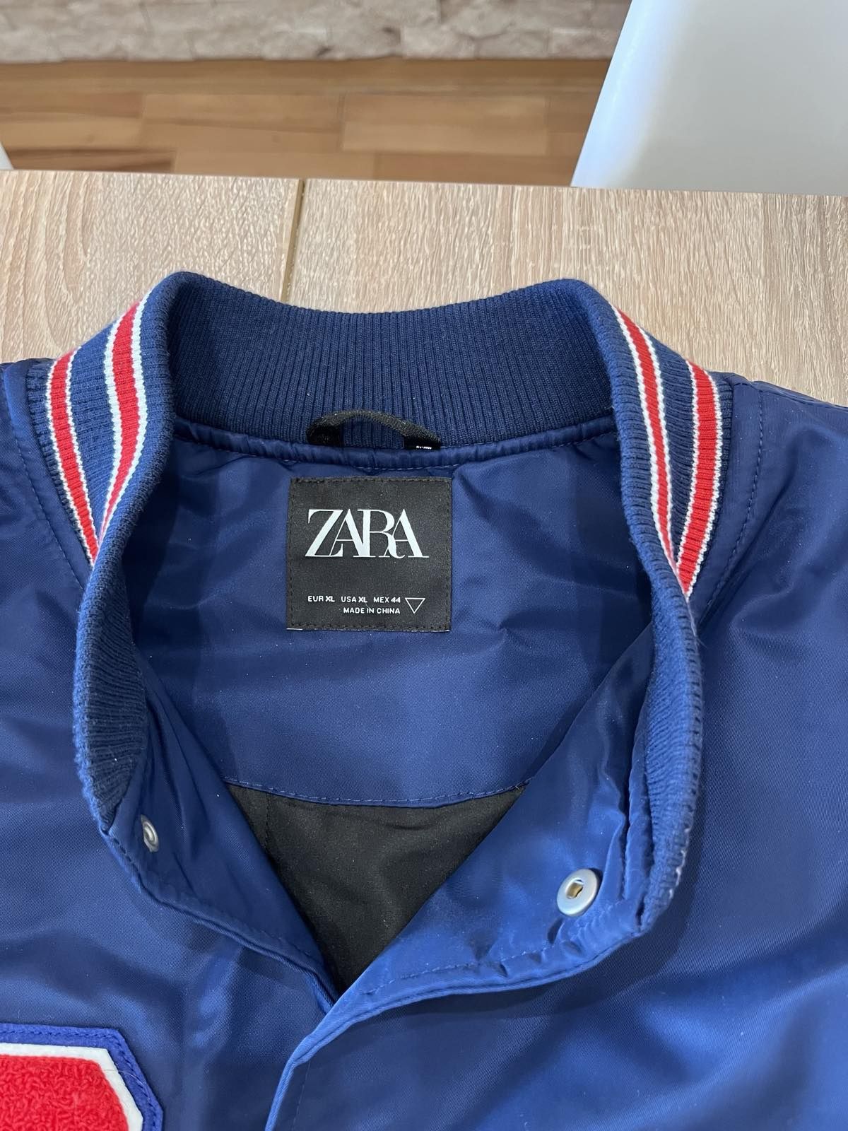 Ново мъжко яке Zara