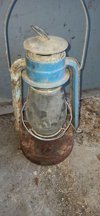 Продам лампу керосиновую