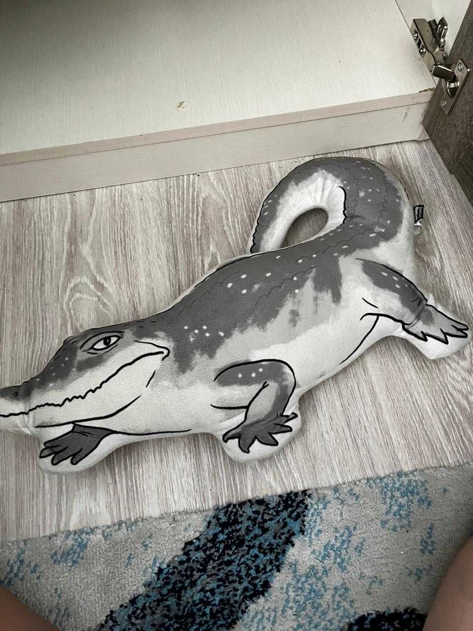 Игрушки новые разные