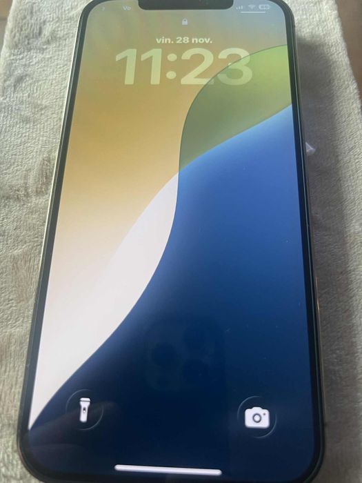 Vand sau schimb iphone 12  inpecabil