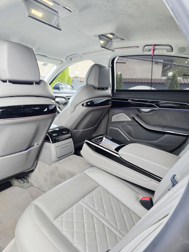 Vând Audi A8 3.0 60 TFSI E 2020