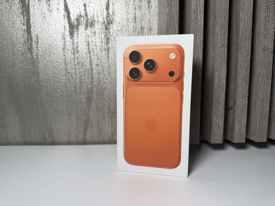 iPhone 17 PRO 256GB Cosmic Orange Garantie 2 ani Universul telefoanelo