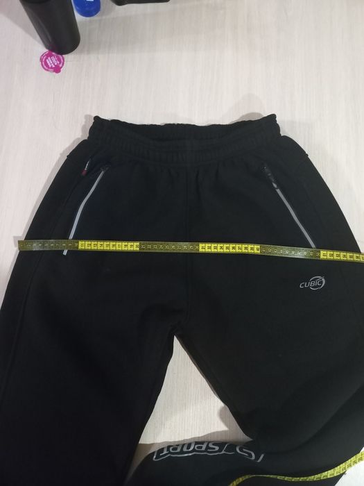 Спортивные штаны