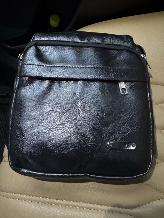 Борсетка черного цвета экокожа