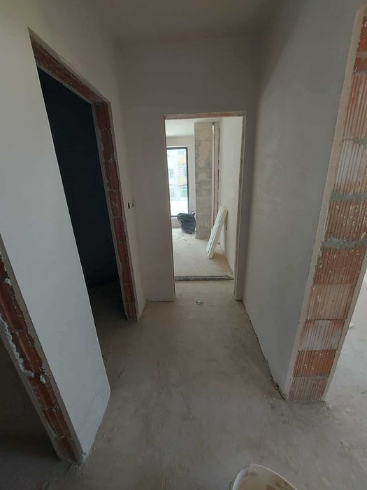 Тристаен апартамент, ново строителство, 200кв.м, кв. Вароша