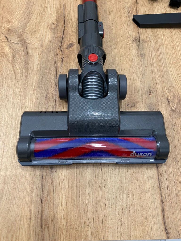 Прахосмукачка Dyson v11s