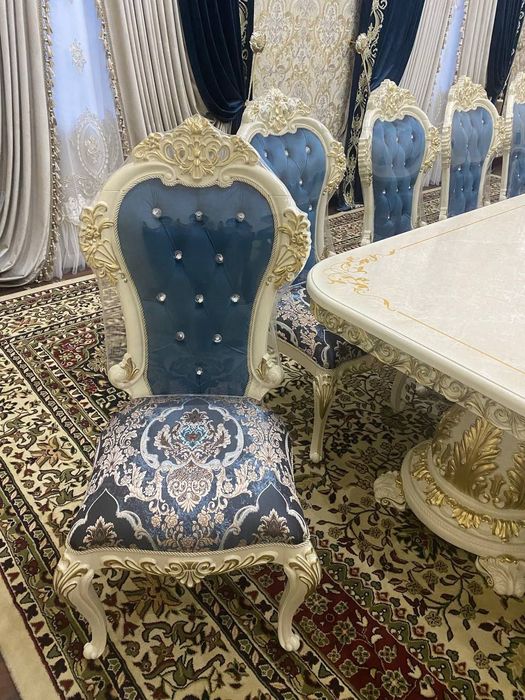 Цехдан шохона стол ва стуллар