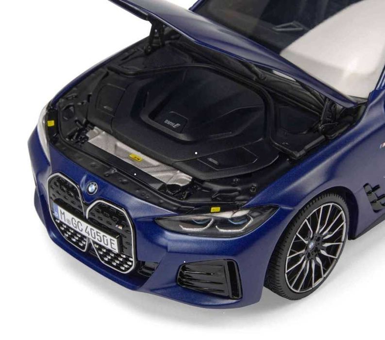 Macheta originala Bmw i4 M50 (G26) scara 1:18