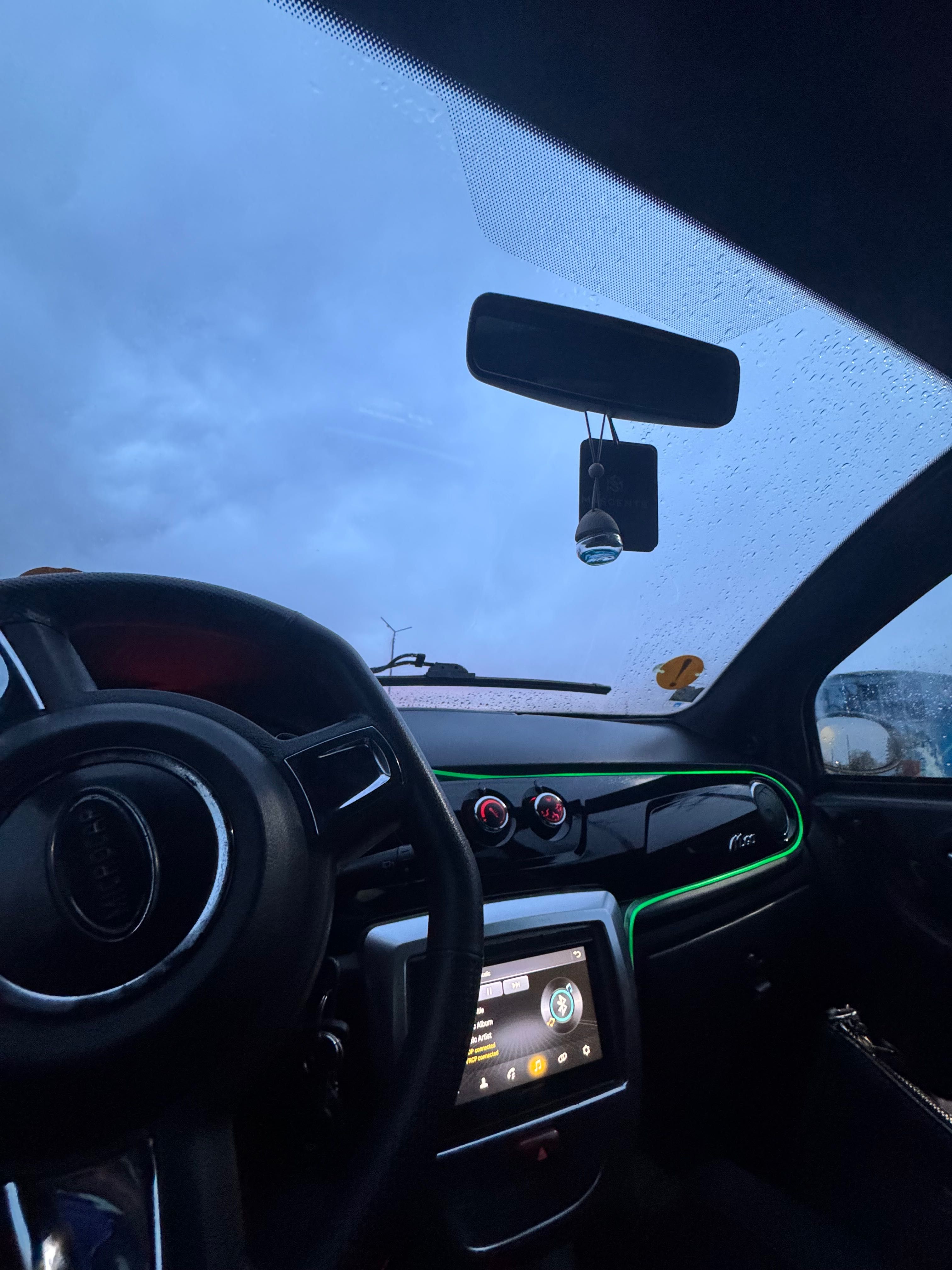 Microcar Mgo 16 ani 4 locuri benzină 22 cp
