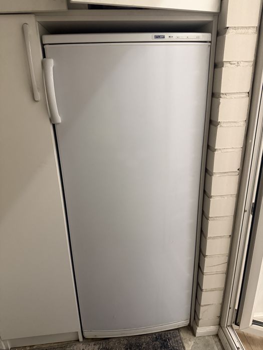 Холодильник ATLANT в отличном рабочем состоянии