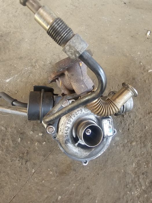 Turbosuflanta renault megan  1.5 dci 101cp cod turbina 54399700002