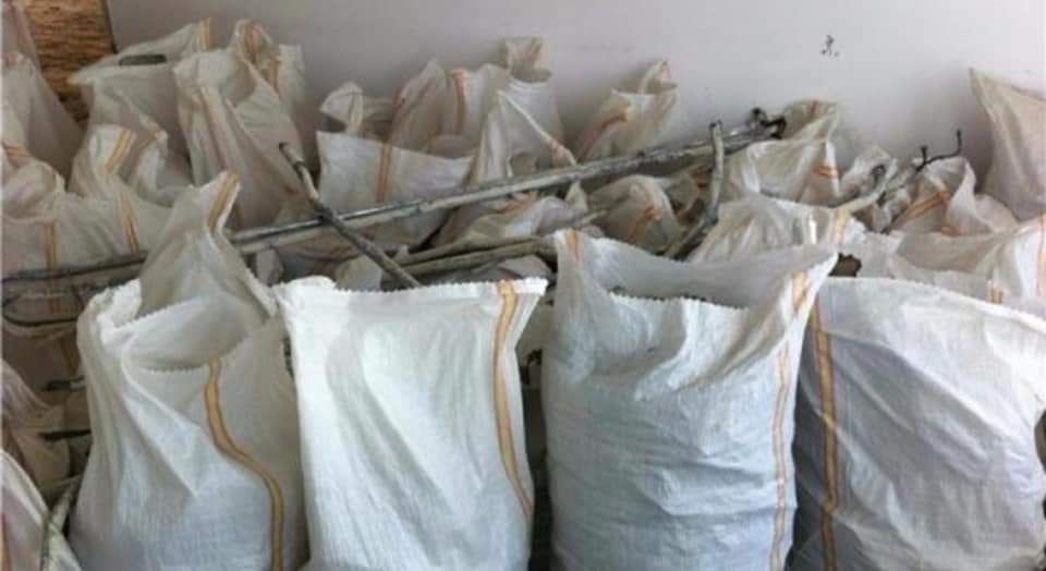 Serviciu debarasare mobilă moloz transport