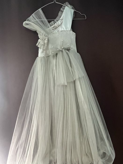 Rochie eleganta superba