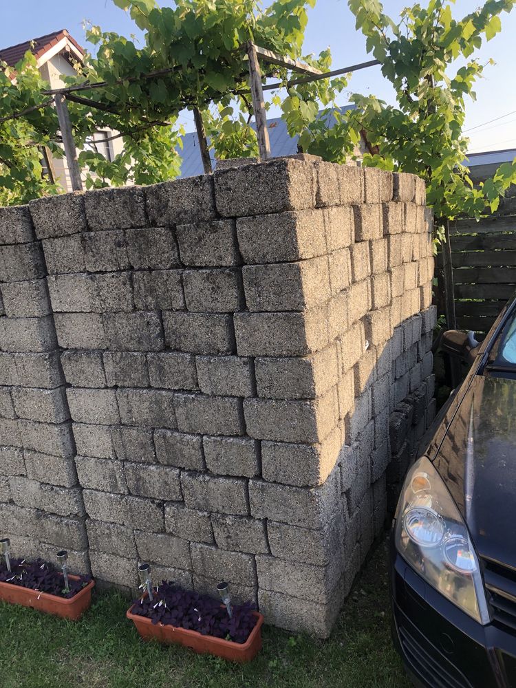 Bolțari(Calpi) din beton