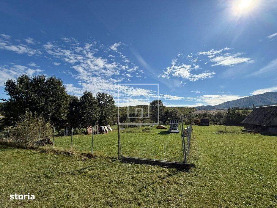 Teren intravilan 2020 mp cu deschidere 24 ml in zona Tocile 58 Euro/MP