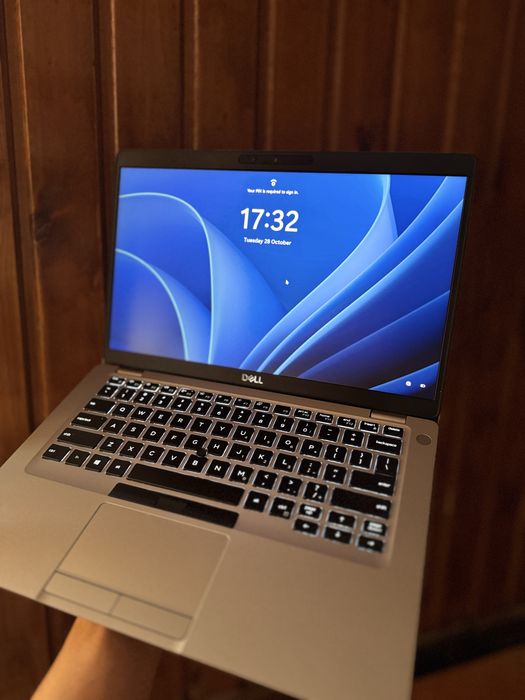 Dell 16/256 i7 мошный ноут