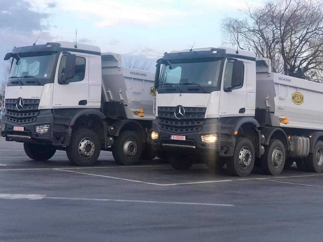 Transport autobasculante 8x4 efectuam evacuari moloz,pamant.