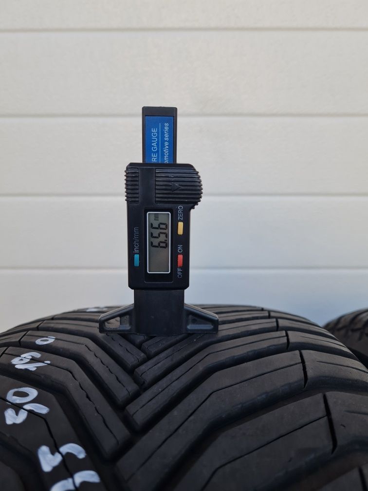 Всесезонни гуми 2 броя MICHELIN CrossClimate2 235 50 R19 дот 1222