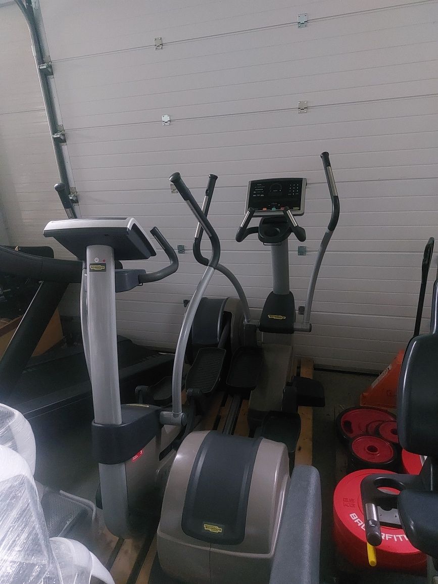 Eliptica/crosstrainer marca Technogym Syncro