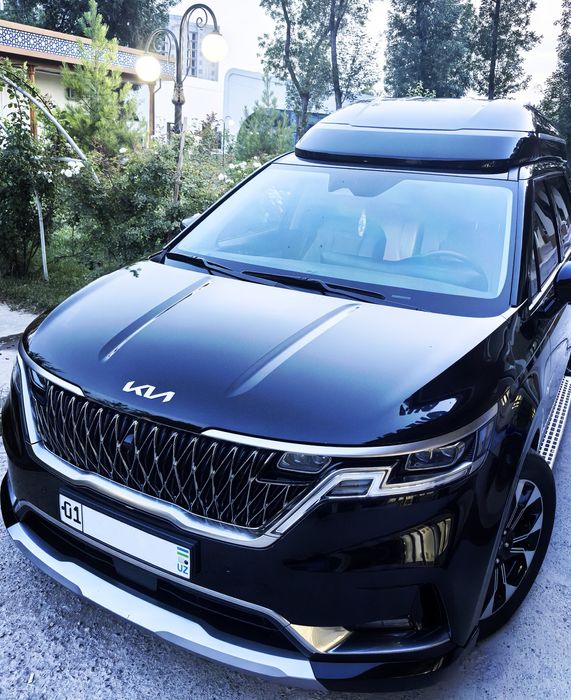 Kia carnival hi-limousine