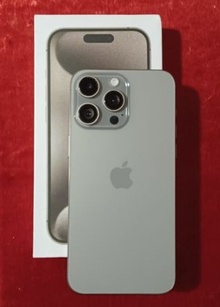 iPhone 15pro max lux ishlatilmagan kolumbiyadan kegan xitoymas