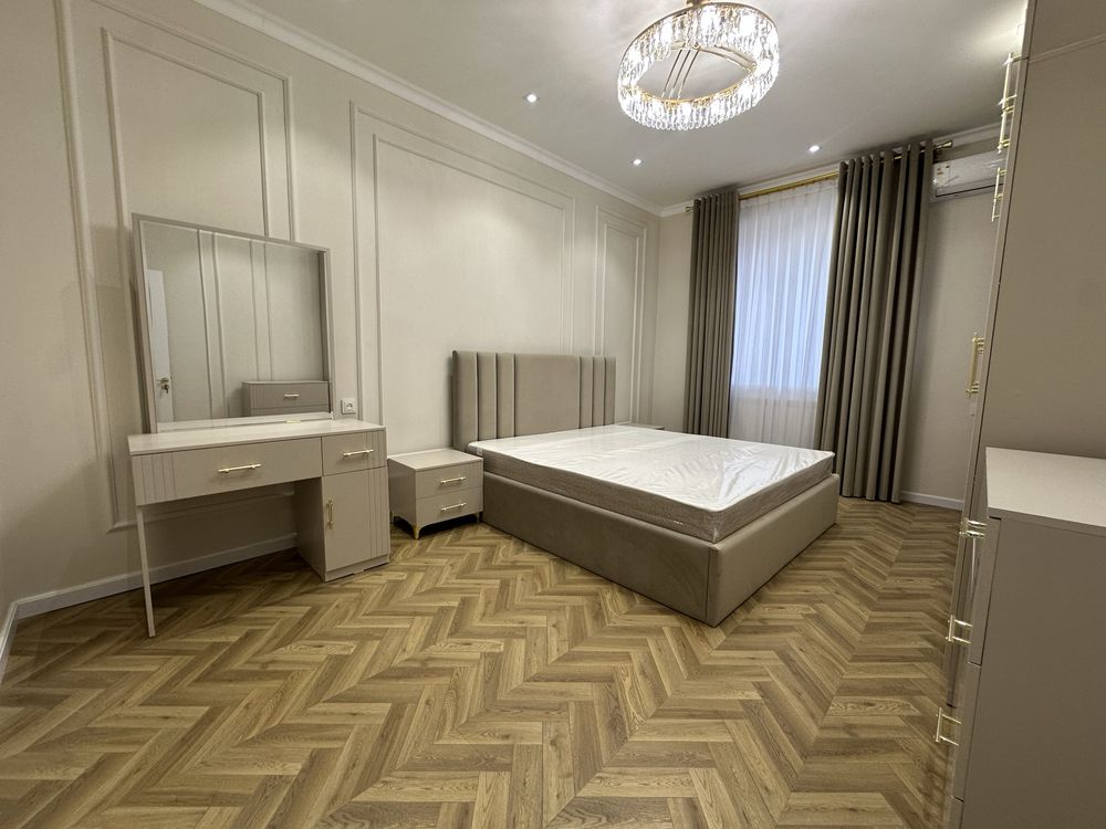 Продается Нвостройка Госпитальный 45 кв.м., Евролюкс, мебель, техника.