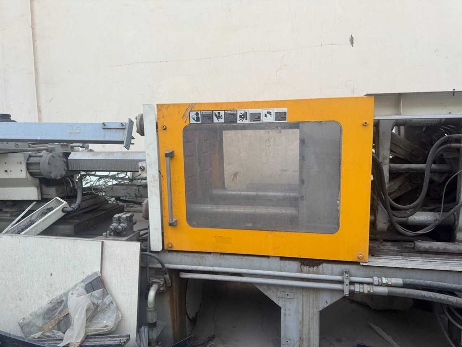 Термопластавтомат (ТПА) сотилади