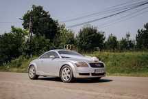 Vând Audi TT 1.8T 180Ps