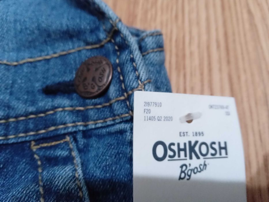 Salopetă de blugi nouă cu etichetă copii