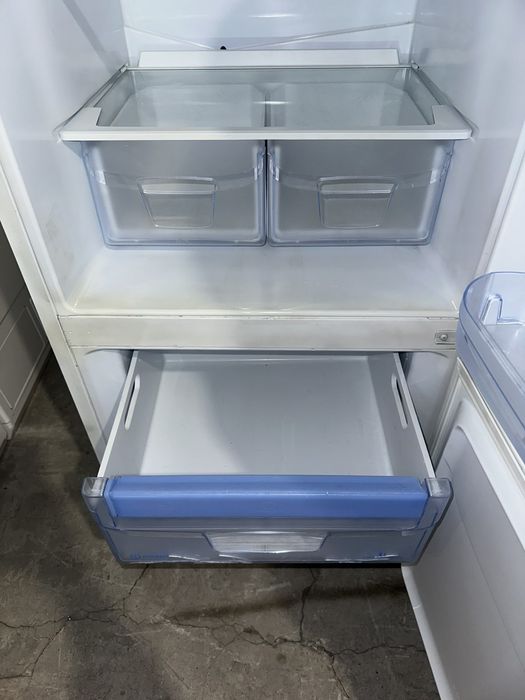 Хладилник +гаранция. Височина 140см с фризер. Безплатна доставка София