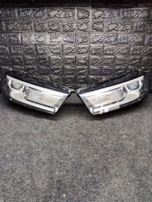 Far Audi Q5 FY Bixenon stanga dreapta