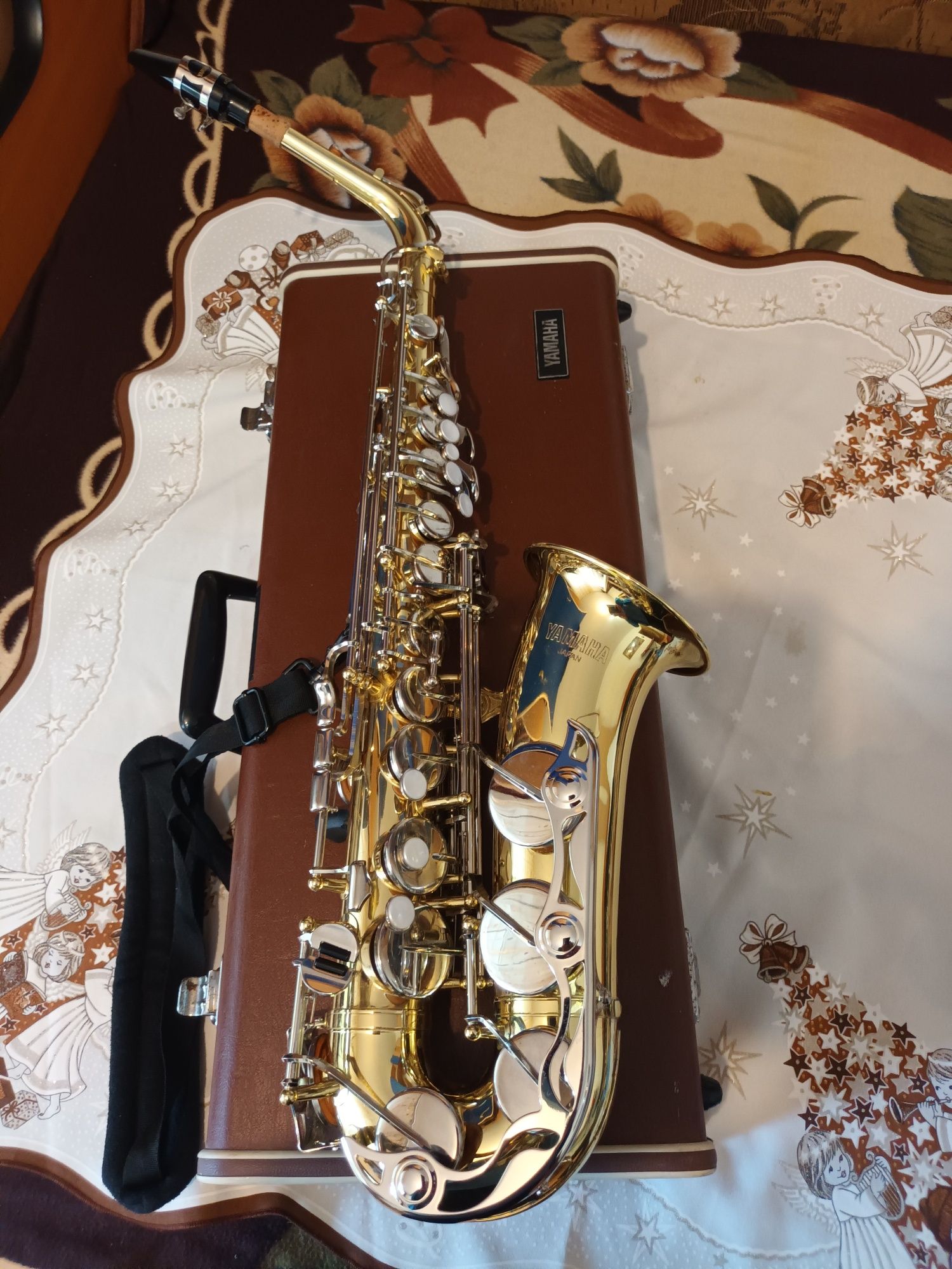 Vind saxofon yamaha 23